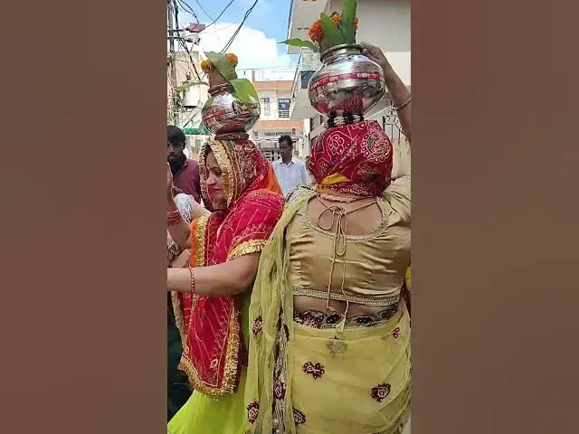 Video thumbnail for बहनों का धांसू दोघड डांस #happy_lokgeet #viral #डांस #short