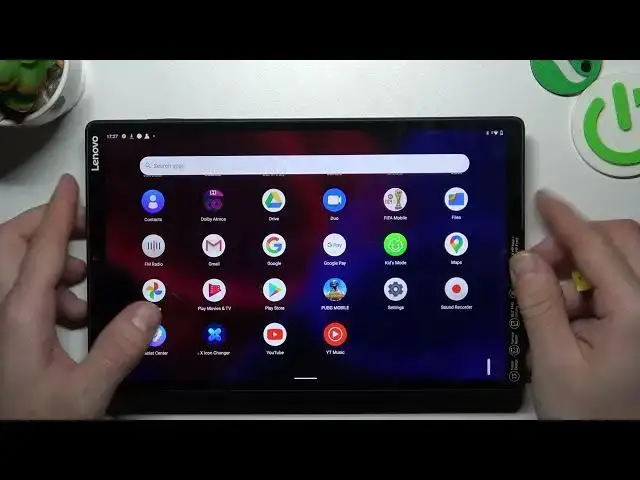 Video thumbnail for Does LENOVO TAB M10+ Support Wireless Charging? - Let's Find Out!