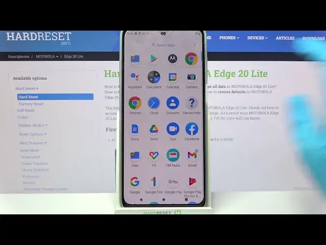Video thumbnail for How to Find Downloaded Files on MOTOROLA Edge 20 Lite – Check Downloaded Media