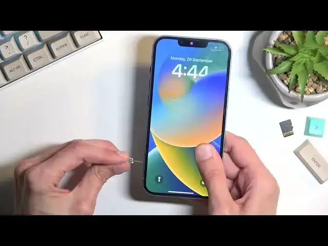 Video thumbnail for How to Set Up and Start Using iPhone 14  - SIM Card Installation on iPhone 14 - Insert Nano SIM