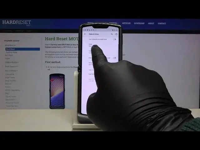Video thumbnail for How to Change Date and Time in MOTOROLA Razr 5G – Time & Date Settings
