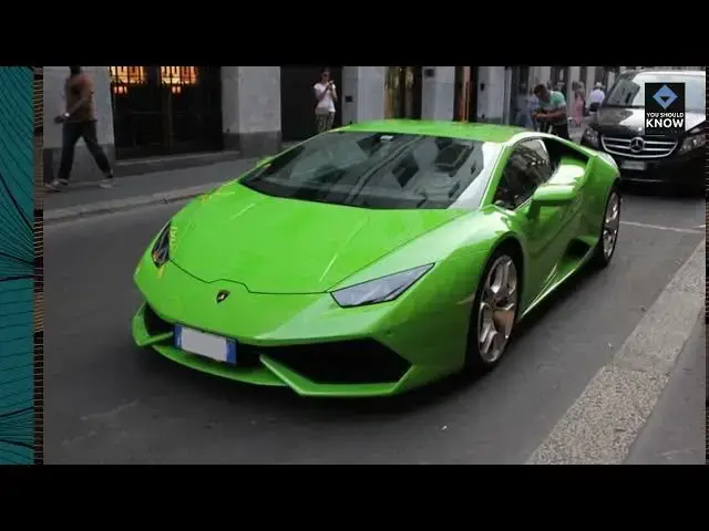 Video thumbnail for Top 10 Shopping Destinations Around the World for Retail Therapy