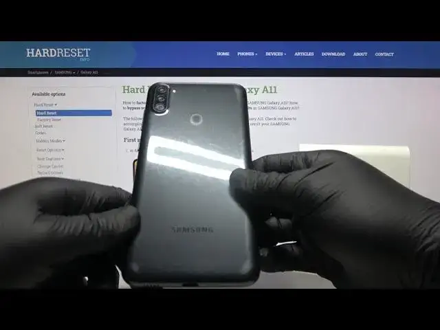 Video thumbnail for How Does SAMSUNG Galaxy A11 Black Color Look Like – Color Presentation