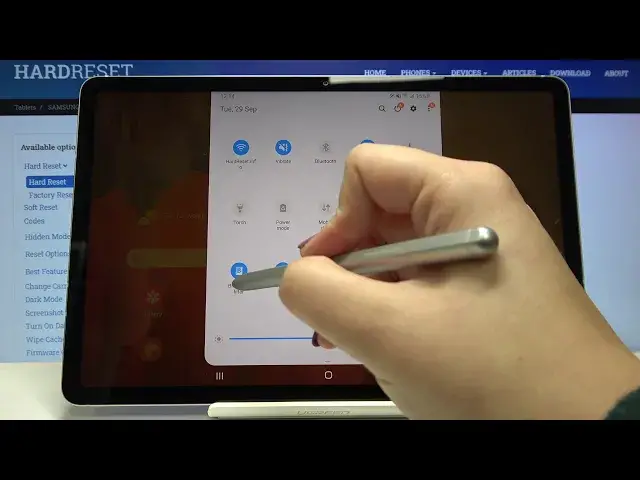 Video thumbnail for How to Activate Blue Light Filter in SAMSUNG Galaxy Tab S7 – Eyes Protection