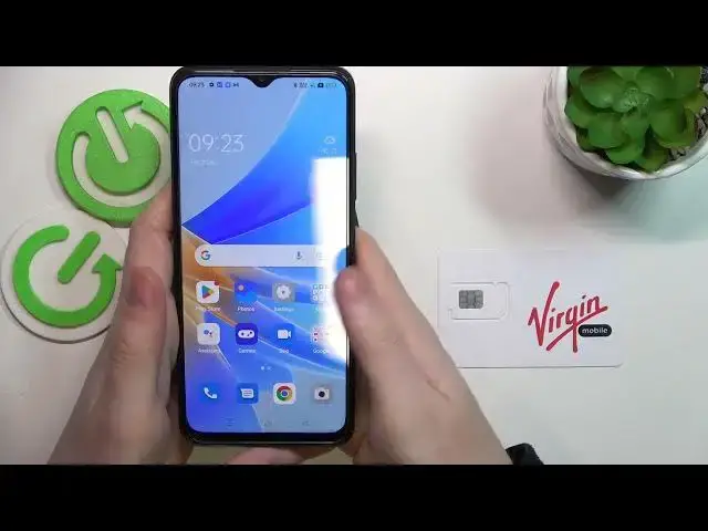 'Video thumbnail for Oppo A17 – Hand Size Comparsion'