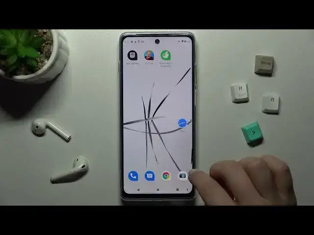 Video thumbnail for How to Set Up iPhone Keyboard on Android – Green Apple Keyboard on MOTOROLA Moto G200