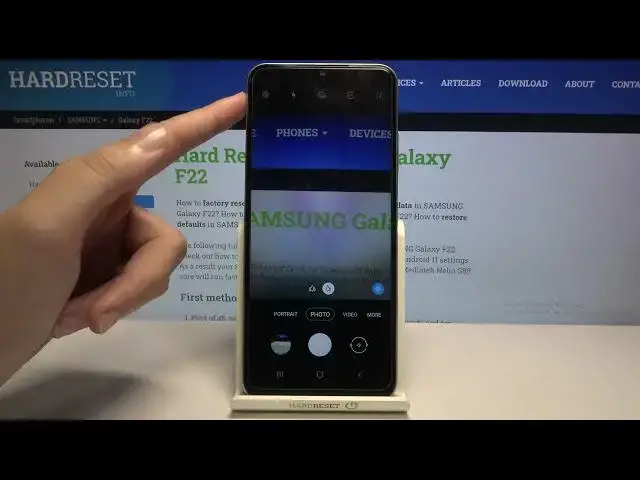 Video thumbnail for How to Take Burst Shot on SAMSUNG Galaxy F22 – Manage Camera Options