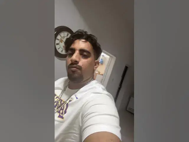 Video thumbnail for Making move