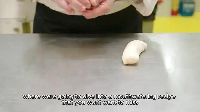 Video thumbnail for Buche de noel recipe