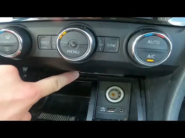 Video thumbnail for How to Find AUX Jack in Skoda Superb III ( 2015 – Now ) - Connect Smartphone via AUX
