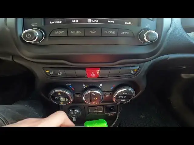 Video thumbnail for How to Enable or Disable Seat Heating in Jeep Renegade ( 2014 - now ) | Use Seat Heating