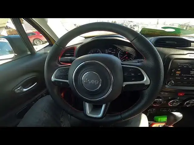 Video thumbnail for How to Mute and Unmute Radio in Jeep Renegade ( 2014 - now )