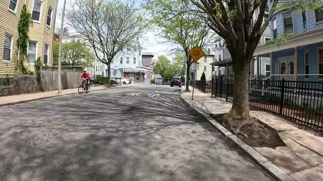 Video thumbnail for ☄️A Good Look At Boston Neighborhood JP Jamaica Plain 💥🚴🏻🚶🏽‍♀️🚉Boston Bike tour ride🚴🏻💥