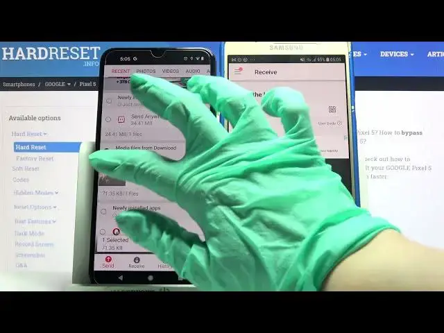 Video thumbnail for How to Transfer Data from GOOGLE Pixel 5 to SAMSUNG Phone – Use Send Anywhere App