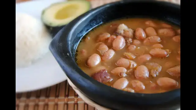 Video thumbnail for COLOMBIAN BEANS | How To Make Colombian Beans | SyS