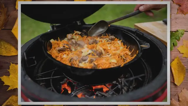 'Video thumbnail for Slow Cooker Beef Casserole'