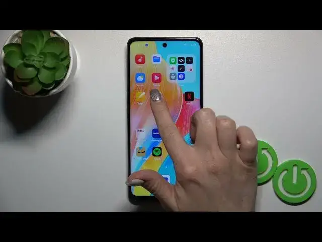 Video thumbnail for How to Create Home Screen Folders on OPPO A98