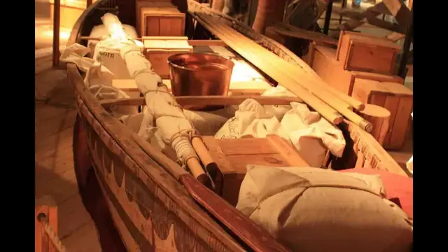 Video thumbnail for Das Canadian Canoe Museum