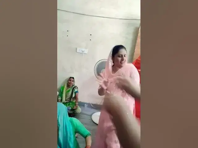 Video thumbnail for हरयाणवी लोक गीत डांस | #Short #Shorts | Happy Lokgeet