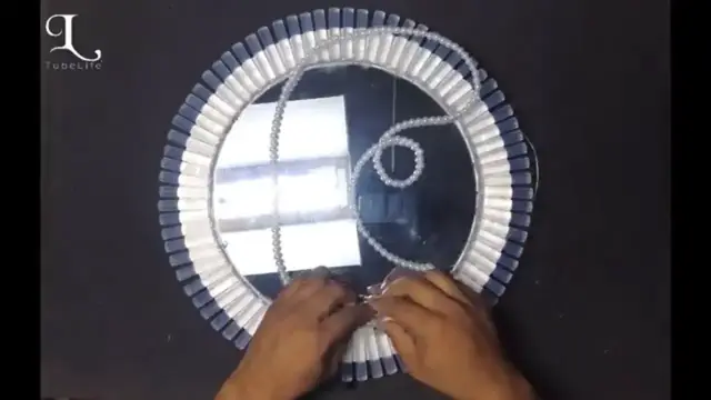 Video thumbnail for Create A Glowing Mirror With Glue Gun Sticks