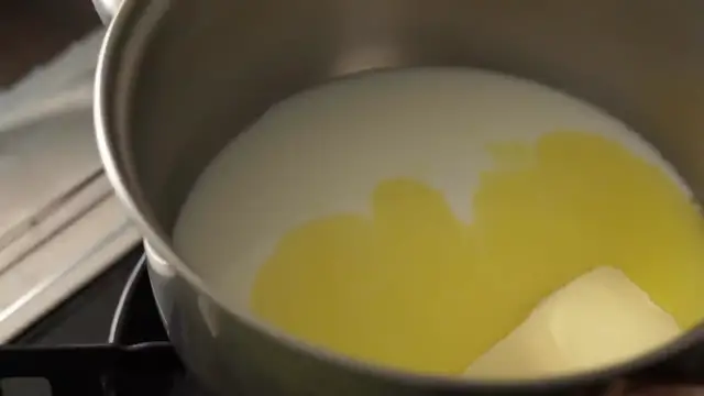 Video thumbnail for Turning Simple Ingredients into Decadent Chocolate Cream Puffs(720P HD)