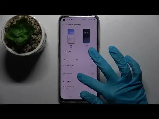 'Video thumbnail for How to Change Font Size on REALME 8i – Adjust Text Size'