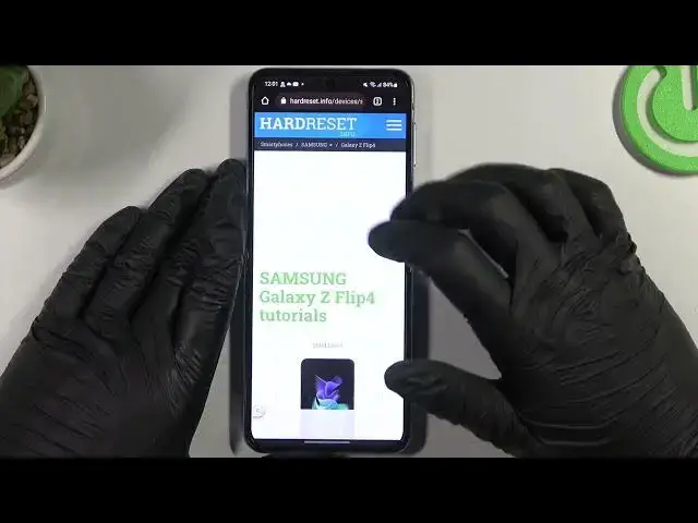 Video thumbnail for Does the SAMSUNG Galaxy Z Flip4 Device Has an Amoled Display? Let's Figure Out!