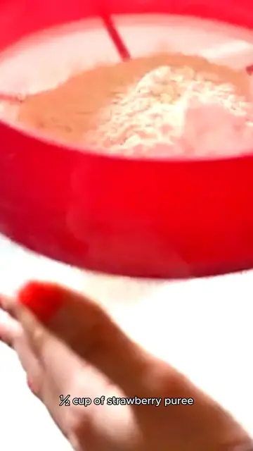 Video thumbnail for strawberry margarita recipe