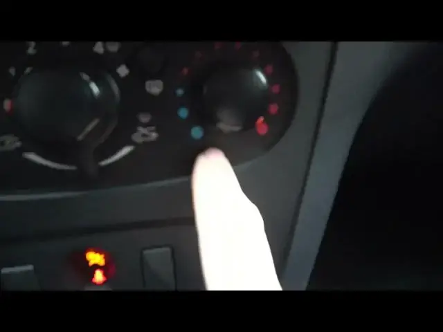 Video thumbnail for How to Change Blowing Temperature in Dacia Sandero ( 2011 - 2020 ) - Adjust Airflow Temperature