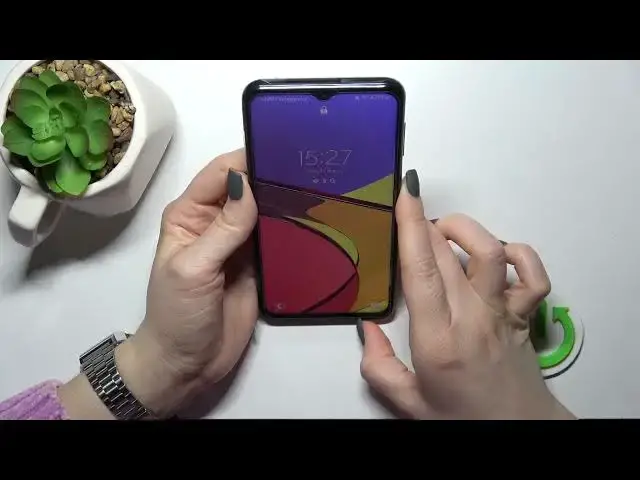 Video thumbnail for Samsung Galaxy F23 - Face Unlock Test