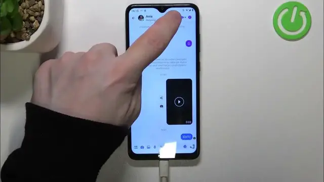 Video thumbnail for Jak dzwonić w Messenger?