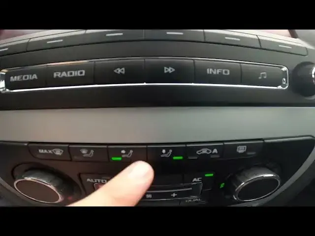 'Video thumbnail for How to Change Blowing Direction in Skoda Octavia II ( 2004 – 2013 ) Adjust Airflow Direction'