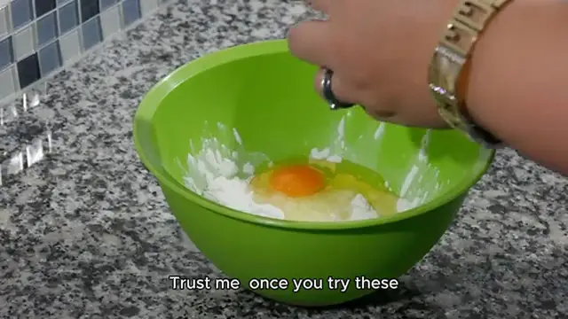 Video thumbnail for Pesto egg muffin bites Recipe