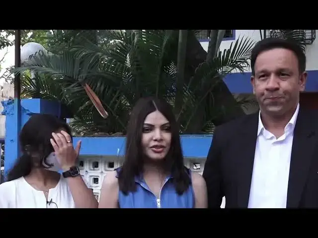 Video thumbnail for Sherlyn Chopra At Juhu Police Station