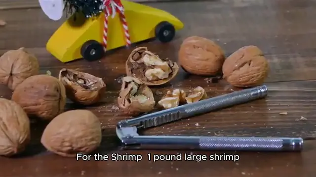 Video thumbnail for honey walnut shrimp recipe