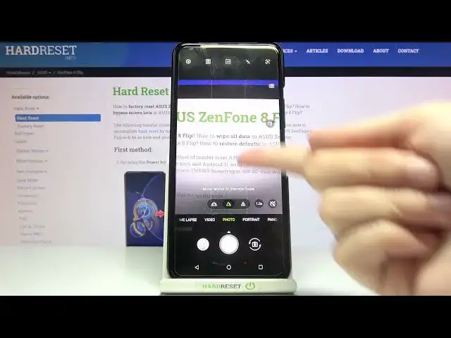 Video thumbnail for How to Manage Camera Gridlines on ASUS ZenFone 8 Flip – Camera Gridlines Feature