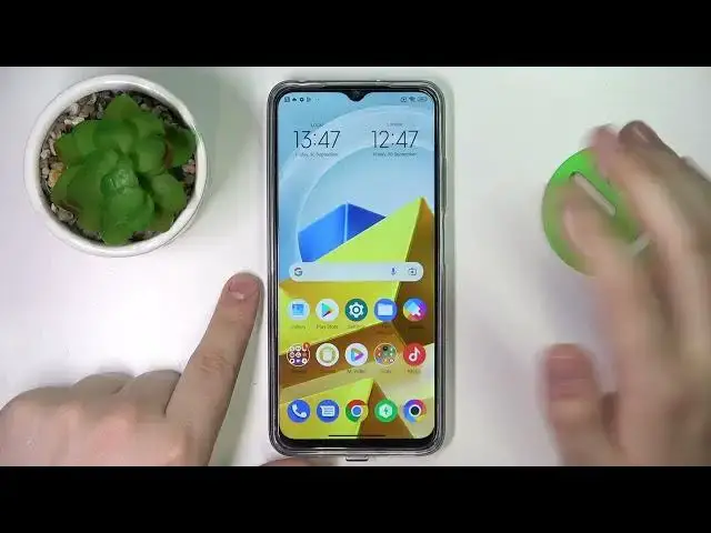 'Video thumbnail for POCO M5 - How To Add Numbers to Keyboard'