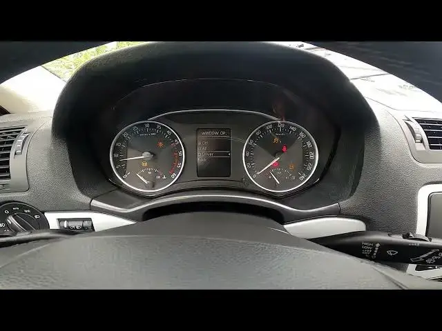 'Video thumbnail for How to Manage Windows Opener in Skoda Octavia II ( 2004 - 2013 ) | Adjust Windows'