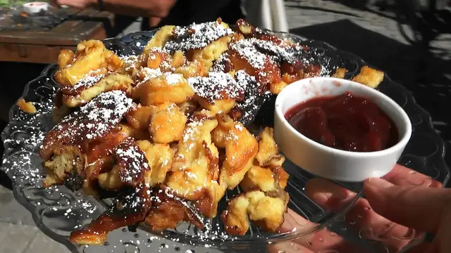 'Video thumbnail for German specialty Kaiserschmarrn'