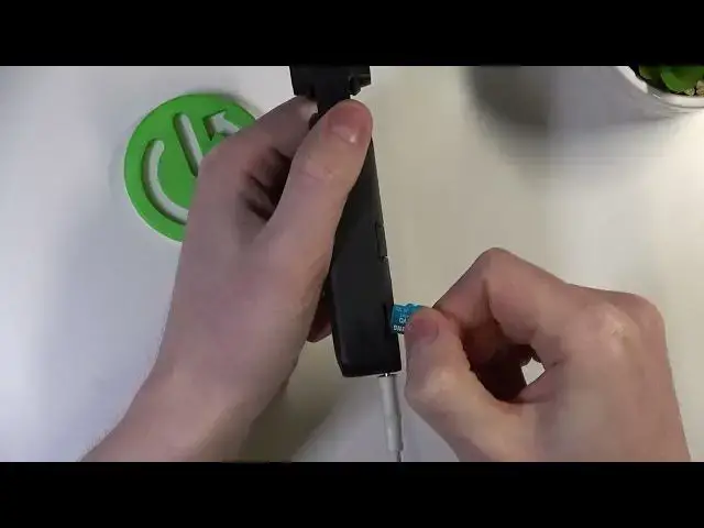 Video thumbnail for How to Insert SD Card in DJI Osmo Pocket?