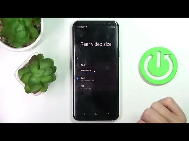 'Video thumbnail for SAMSUNG Galaxy S8+ - How To Change Video Resolution'