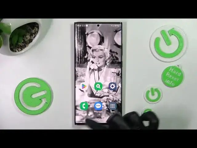 'Video thumbnail for How to Activate Easy Mode on SAMSUNG Galaxy Note 20 Ultra - Disable Easy Mode'