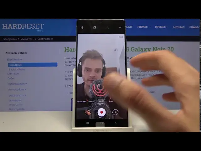 'Video thumbnail for Unboxing of SAMSUNG Galaxy Note 20 – Quick Review'