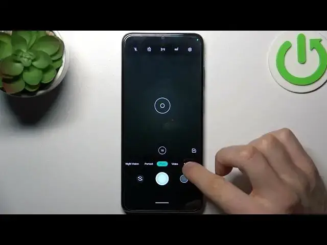 'Video thumbnail for MOTOROLA Moto E22 - How To Change Camera Photo Resolution'