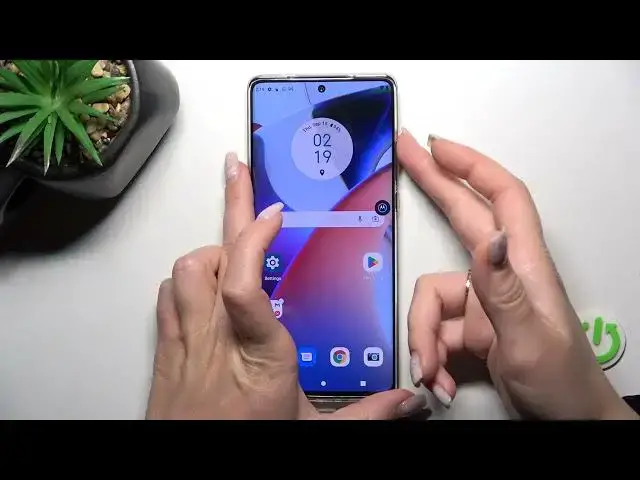 'Video thumbnail for Motorola Edge 30 Ultra - How To Mute Ringtones'