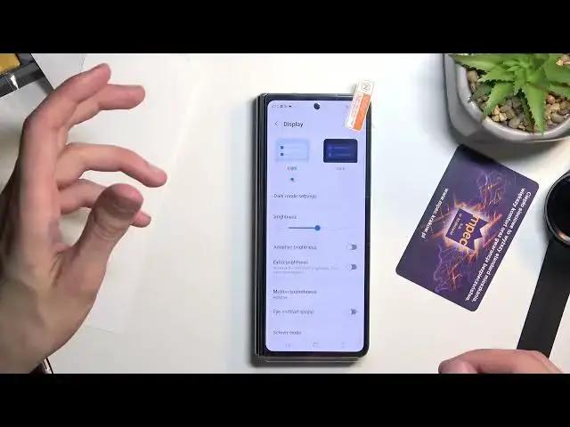 Video thumbnail for SAMSUNG Galaxy Z Fold 4 - How To Install Hydrogel Glass