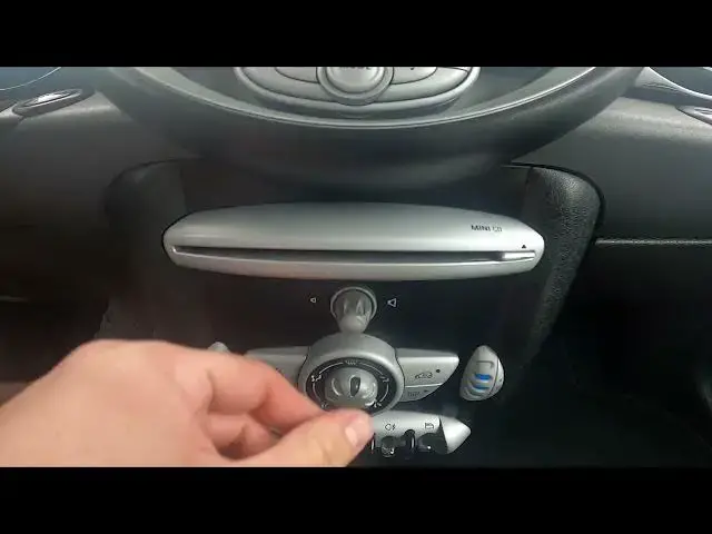 'Video thumbnail for How to Turn Radio On or Off in Mini One II ( 2006 – 2012 ) - Enable or Disable Radio'