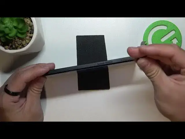 Video thumbnail for Oppo F21 pro 5G - Does It Have Sd Card Slot