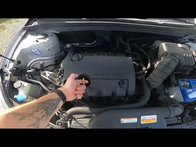 'Video thumbnail for Where is Engine Oil Level Dipstick in Kia Ceed I ( 2006 – 2012 ) | Measure Engine Oil Level'