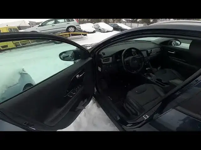 Video thumbnail for How to Find Sticker With Recommended Tyre Pressure in Kia Niro I ( 2016 – 2022 )